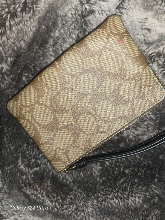 Coach Wristlet Bag - Picture 2 of 4